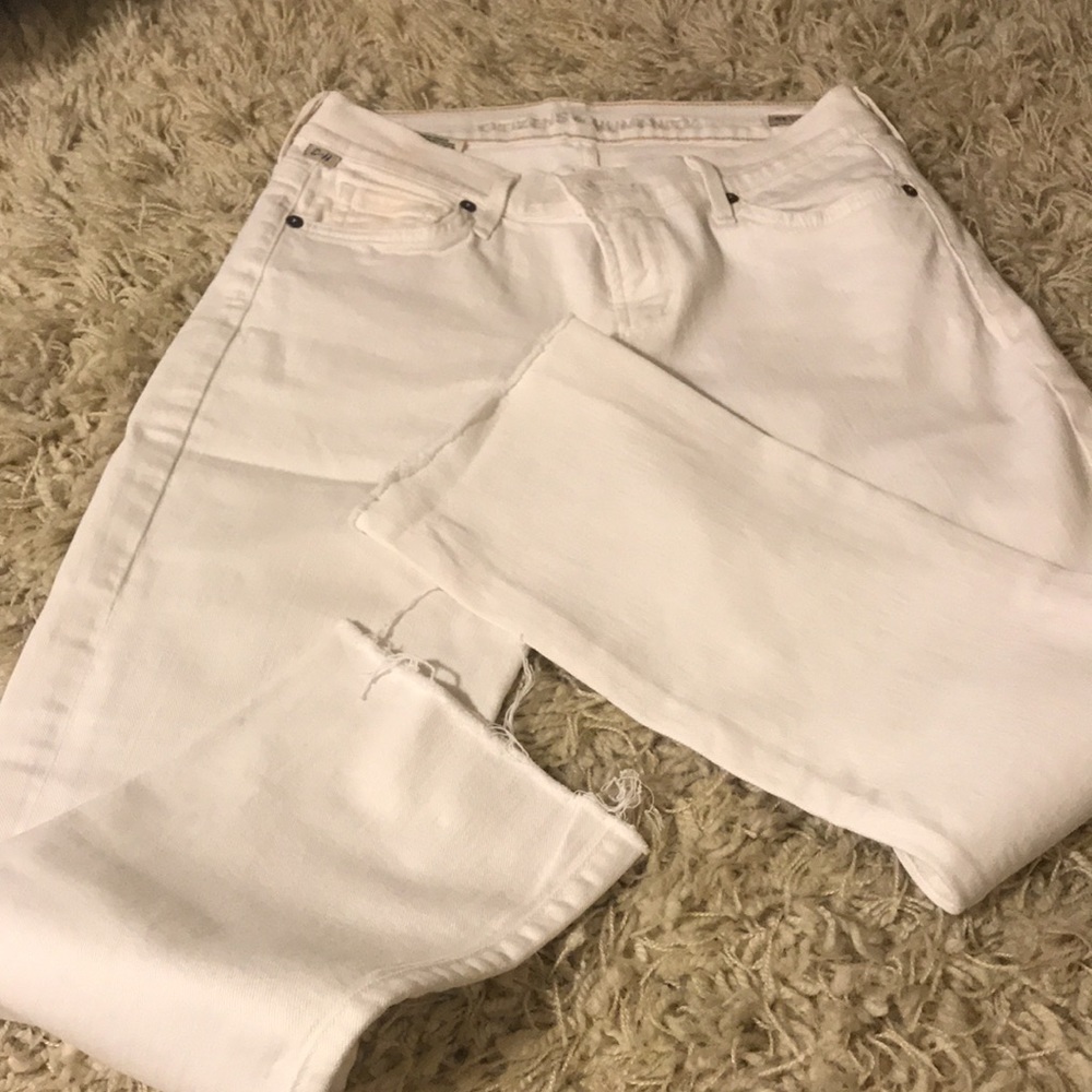 Jean - Picture 2 of 4